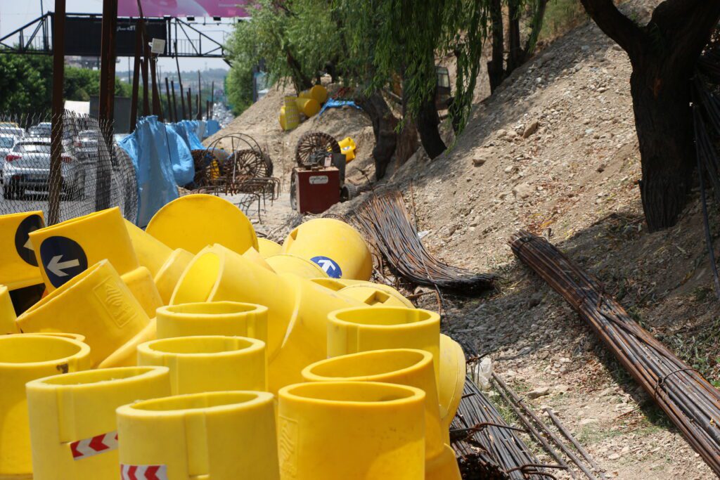 پیشرفت چشمگیر در فاز اول تعریض و دیوارکشی حاشیه بزرگراه همت